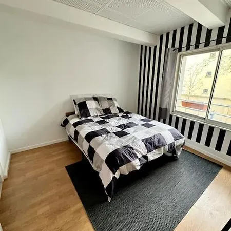 Experience Cinema Immersif Dans Appartement Renove Pres De Montmartre Paris Exterior photo