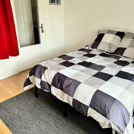 Experience Cinema Immersif Dans Appartement Renove Pres De Montmartre Paris Exterior photo